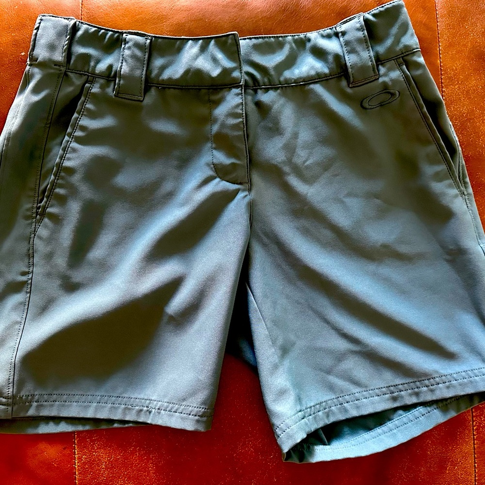 Oakley Women’s Golf Shorts - Teal